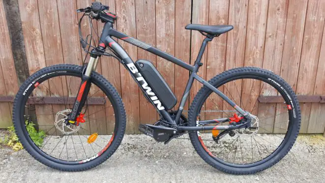 hard tail mountain bike fitted with a bafang bbshd and 52v14ah battery