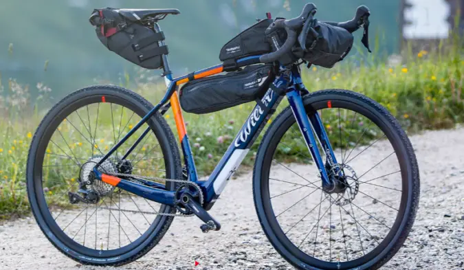 bicicleta de cascalho elétrica híbrida wena jena pronta para passear