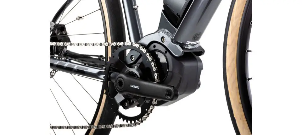 shimano steps e6100 motor fitted to the vitus mach e urban electric bike